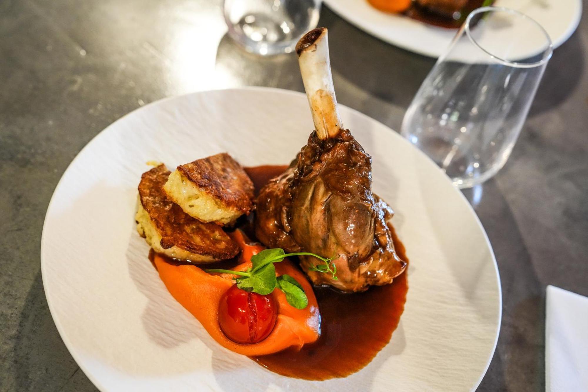 Logis Hotel & Restaurant Le Cadet De Gascogne Saint-Justin  ภายนอก รูปภาพ